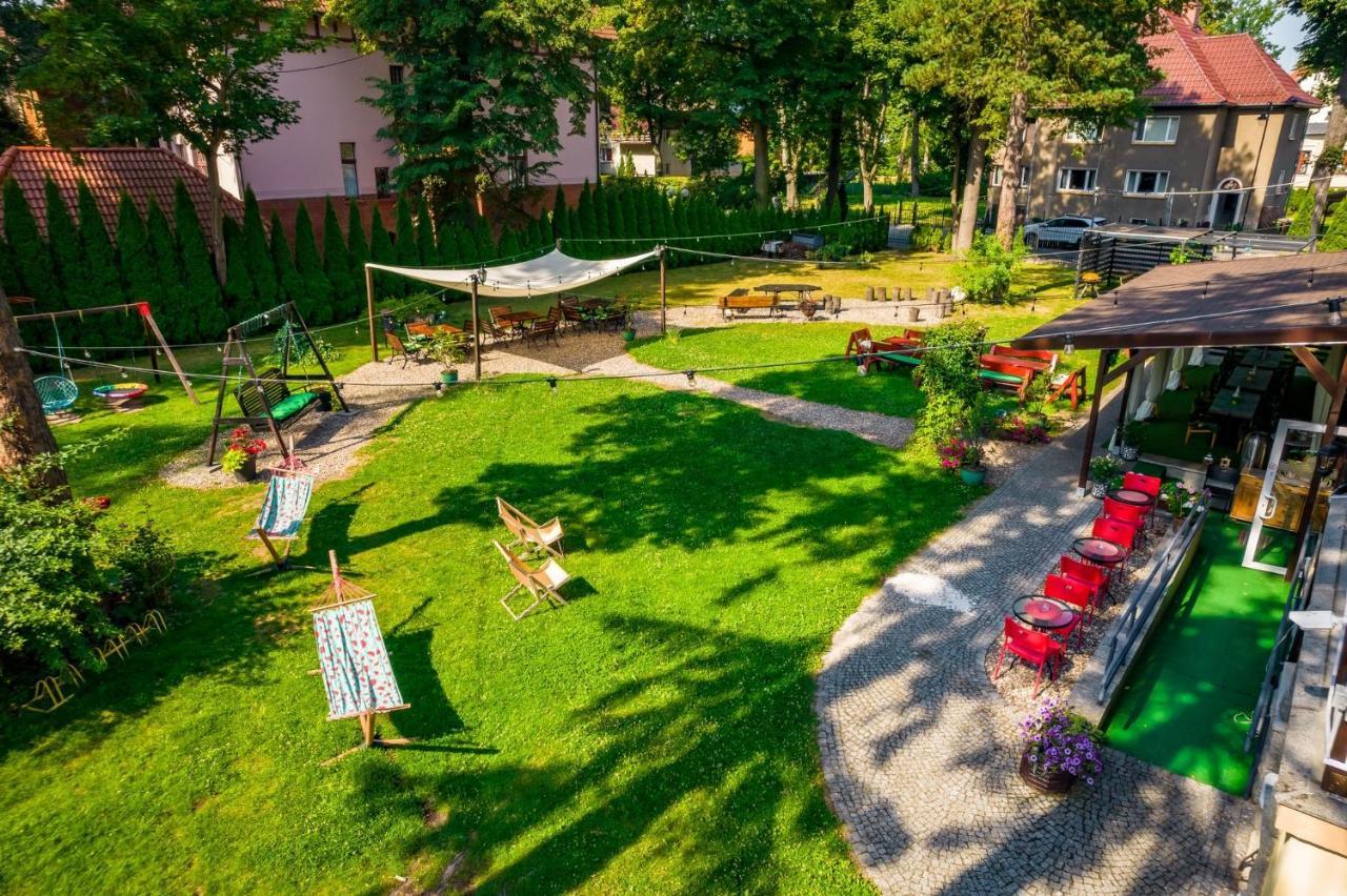 Hotel Bella Еленя-Гура Экстерьер фото